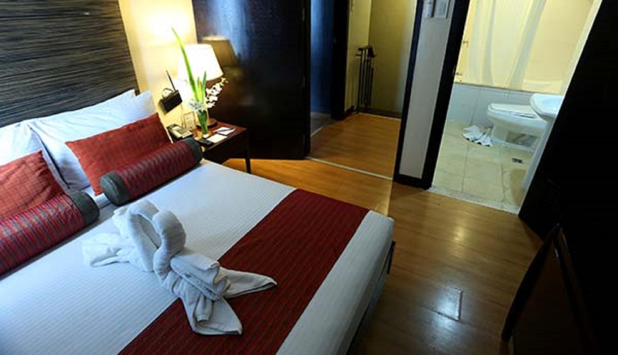 Lancaster Hotel Manila Mandaluyong Exteriér fotografie