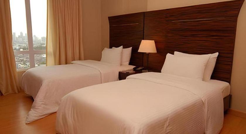 Lancaster Hotel Manila Mandaluyong Exteriér fotografie